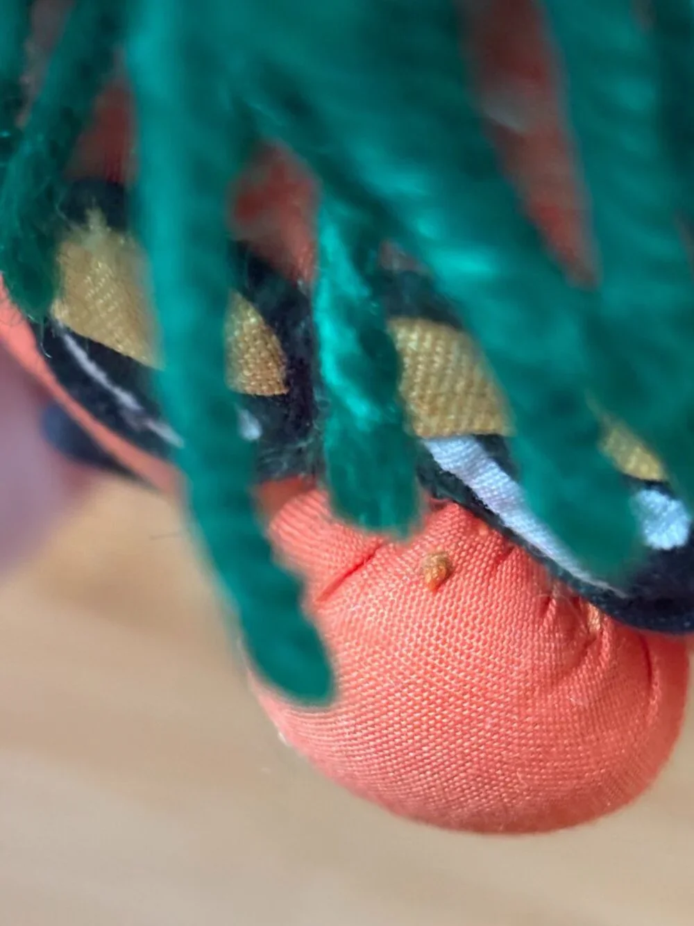 Grinners Pumpkin Halloween Plush Decor Green Yarn Hair Fabric 6 Inch 1995 Vtg